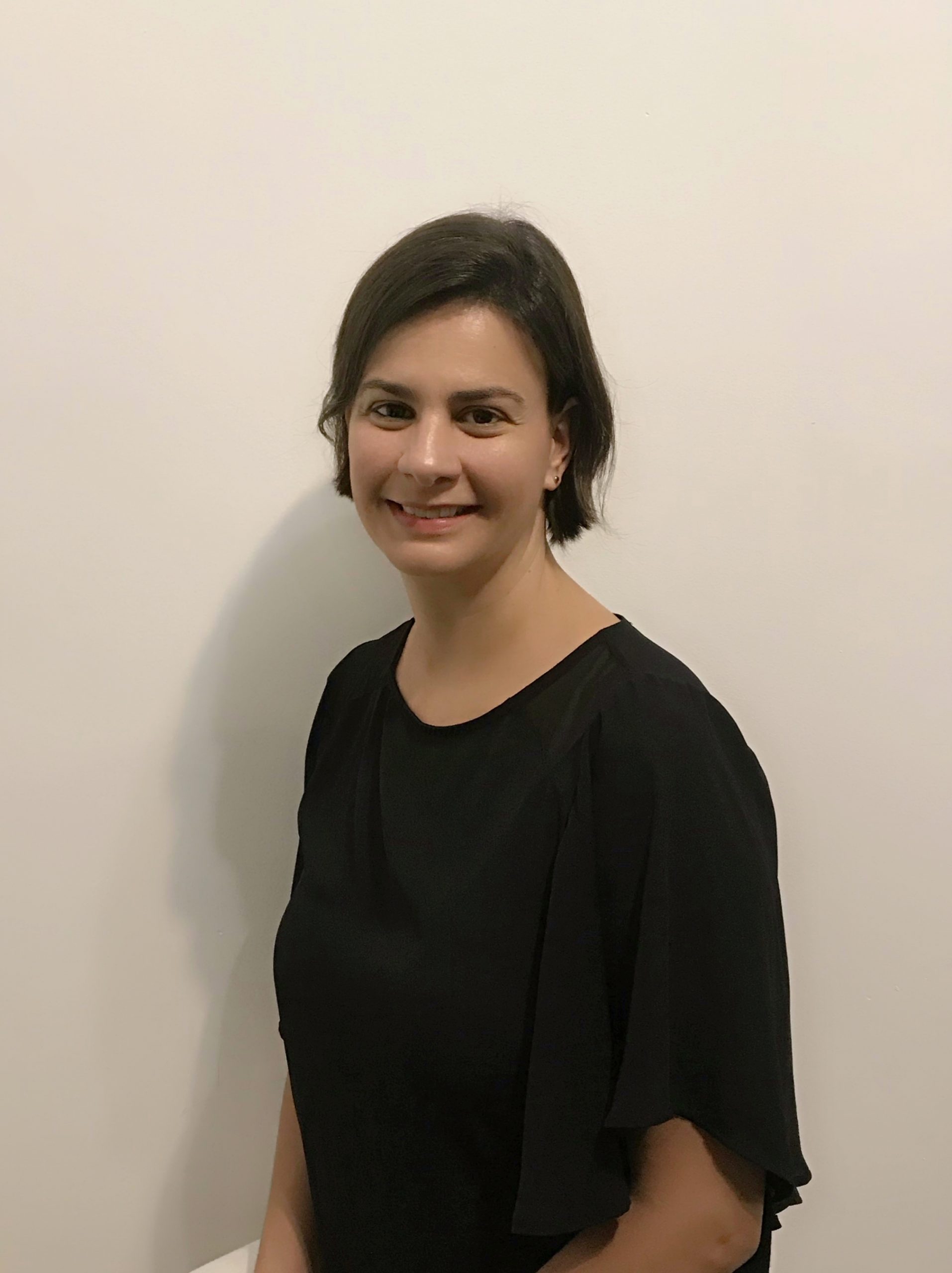 Dr. Camila Chiaradia Davolos